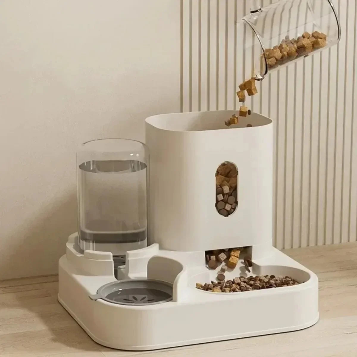 Automatic Feeder And Food Bowl For Pet